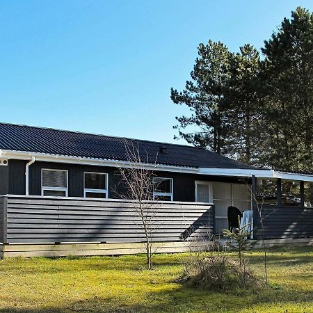 Three-Bedroom Holiday Home In Vaeggerlose 6 Bøtø By Chambre photo