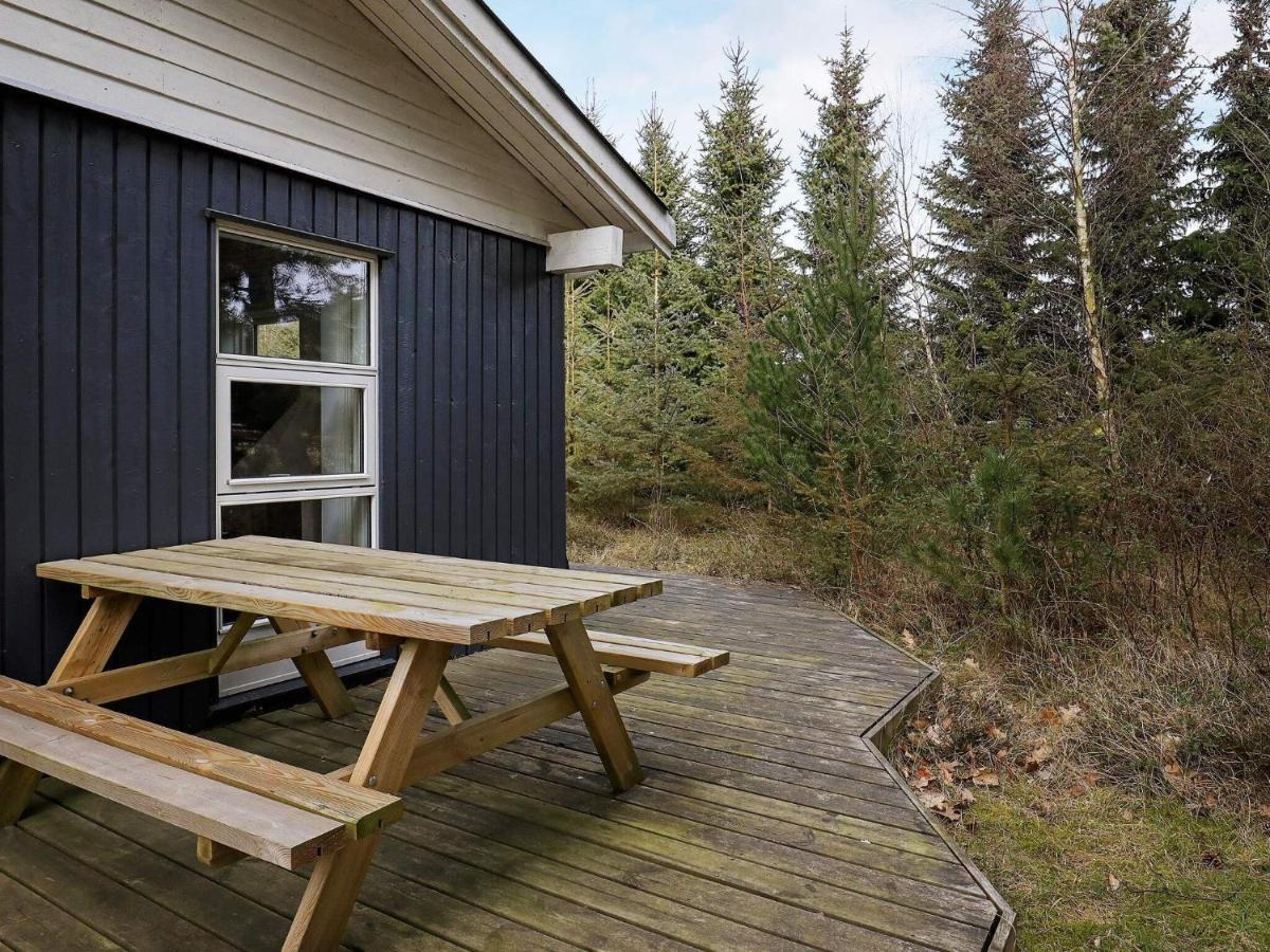 Three-Bedroom Holiday Home In Vaeggerlose 6 Bøtø By Chambre photo